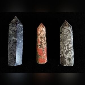 Set of 3 Crystal Tower Obelisk Stone Healing Craft Decor 236.3g